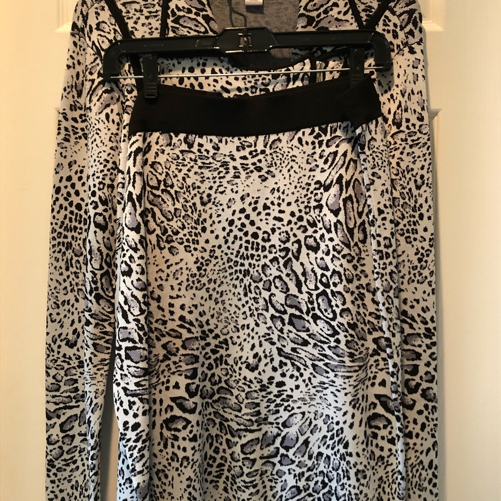 Cache Knit Jacket Xl With Matching Skirt - image 2